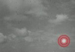 Image des charges de profondeur Allemagne, 1942, de la seconde 44 séquences d'archives historiques vidéo 65675034450