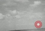 Image des charges de profondeur Allemagne, 1942, de la seconde 48 séquences d'archives historiques vidéo 65675034450