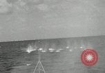 Image des charges de profondeur Allemagne, 1942, de la seconde 58 séquences d'archives historiques vidéo 65675034450