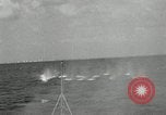Image des charges de profondeur Allemagne, 1942, de la seconde 59 séquences d'archives historiques vidéo 65675034450