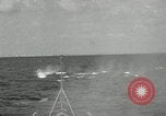 Image des charges de profondeur Allemagne, 1942, de la seconde 62 séquences d'archives historiques vidéo 65675034450