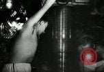 Standbild italienische U-Boot Angriffe amerikanischer Frachter Zweiten Weltkrieg Mittelmeer, 1943, aus Sekunde 29 historischem Filmmaterial Videoclip 65675034454