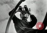 Standbild italienische U-Boot Angriffe amerikanischer Frachter Zweiten Weltkrieg Mittelmeer, 1943, aus Sekunde 38 historischem Filmmaterial Videoclip 65675034454