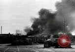 Standbild Deutsche Infanterie Angriff Stalingrad und Leningrad Russland, 1943, aus Sekunde 5 historischem Filmmaterial Videoclip 65675034455