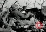 Standbild Deutsche Infanterie Angriff Stalingrad und Leningrad Russland, 1943, aus Sekunde 19 historischem Filmmaterial Videoclip 65675034455