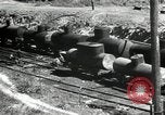 Standbild Deutsche Infanterie Angriff Stalingrad und Leningrad Russland, 1943, aus Sekunde 36 historischem Filmmaterial Videoclip 65675034455