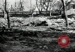 Standbild Deutsche Infanterie Angriff Stalingrad und Leningrad Russland, 1943, aus Sekunde 46 historischem Filmmaterial Videoclip 65675034455