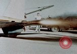 Standbild MX-324 Flugzeuge Harper Dry Lake California USA, 1944, aus Sekunde 33 historischem Filmmaterial Videoclip 65675034457