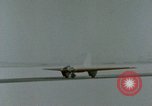 Standbild MX-324 Flugzeuge Harper Dry Lake California USA, 1944, aus Sekunde 40 historischem Filmmaterial Videoclip 65675034457