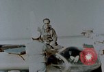 Standbild MX-324 Flying wing aircraft Harper Dry Lake California USA, 1944, aus Sekunde 4 historischem Filmmaterial Videoclip 65675034458