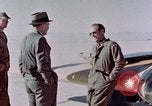 Standbild MX-324 Flying wing aircraft Harper Dry Lake California USA, 1944, aus Sekunde 14 historischem Filmmaterial Videoclip 65675034458