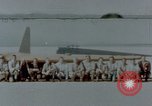 Standbild MX-324 Flying wing aircraft Harper Dry Lake California USA, 1944, aus Sekunde 24 historischem Filmmaterial Videoclip 65675034458