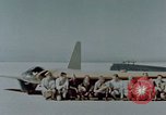 Standbild MX-324 Flying wing aircraft Harper Dry Lake California USA, 1944, aus Sekunde 38 historischem Filmmaterial Videoclip 65675034458