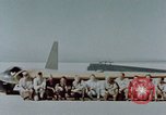 Standbild MX-324 Flying wing aircraft Harper Dry Lake California USA, 1944, aus Sekunde 40 historischem Filmmaterial Videoclip 65675034458