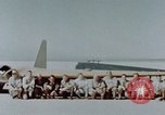 Standbild MX-324 Flying wing aircraft Harper Dry Lake California USA, 1944, aus Sekunde 41 historischem Filmmaterial Videoclip 65675034458