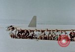 Standbild MX-324 Flying wing aircraft Harper Dry Lake California USA, 1944, aus Sekunde 44 historischem Filmmaterial Videoclip 65675034458