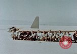 Standbild MX-324 Flying wing aircraft Harper Dry Lake California USA, 1944, aus Sekunde 45 historischem Filmmaterial Videoclip 65675034458
