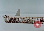 Standbild MX-324 Flying wing aircraft Harper Dry Lake California USA, 1944, aus Sekunde 48 historischem Filmmaterial Videoclip 65675034458