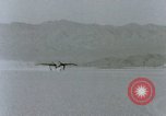 Standbild XP-56 Flugzeuge Harper Dry Lake California USA, 1944, aus Sekunde 11 historischem Filmmaterial Videoclip 65675034459