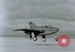 Standbild XP-56 Flugzeuge Harper Dry Lake California USA, 1944, aus Sekunde 20 historischem Filmmaterial Videoclip 65675034459