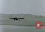 Standbild XP-56 Flugzeuge Harper Dry Lake California USA, 1944, aus Sekunde 27 historischem Filmmaterial Videoclip 65675034459