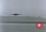 Standbild XP-56 Flugzeuge Harper Dry Lake California USA, 1944, aus Sekunde 30 historischem Filmmaterial Videoclip 65675034459