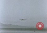 Standbild XP-56 Flugzeuge Harper Dry Lake California USA, 1944, aus Sekunde 36 historischem Filmmaterial Videoclip 65675034459