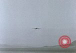 Standbild XP-56 Flugzeuge Harper Dry Lake California USA, 1944, aus Sekunde 42 historischem Filmmaterial Videoclip 65675034459