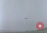 Standbild XP-56 Flugzeuge Harper Dry Lake California USA, 1944, aus Sekunde 44 historischem Filmmaterial Videoclip 65675034459