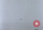 Standbild XP-56 Flugzeuge Harper Dry Lake California USA, 1944, aus Sekunde 46 historischem Filmmaterial Videoclip 65675034459