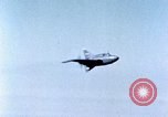 Standbild XP-56 Flugzeuge Harper Dry Lake California USA, 1944, aus Sekunde 3 historischem Filmmaterial Videoclip 65675034460
