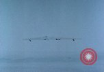 Standbild N-9M-Flugzeug Harper Dry Lake California USA, 1944, aus Sekunde 5 historischem Filmmaterial Videoclip 65675034461