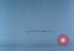 Standbild N-9M-Flugzeug Harper Dry Lake California USA, 1944, aus Sekunde 20 historischem Filmmaterial Videoclip 65675034461
