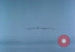 Standbild N-9M-Flugzeug Harper Dry Lake California USA, 1944, aus Sekunde 21 historischem Filmmaterial Videoclip 65675034461