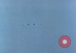 Standbild N-9M-Flugzeug Harper Dry Lake California USA, 1944, aus Sekunde 54 historischem Filmmaterial Videoclip 65675034461