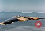 Standbild N-9M-Flugzeug Harper Dry Lake California USA, 1944, aus Sekunde 20 historischem Filmmaterial Videoclip 65675034462