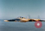 Standbild N-9M-Flugzeug Harper Dry Lake California USA, 1944, aus Sekunde 22 historischem Filmmaterial Videoclip 65675034462