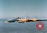 Standbild N-9M-Flugzeug Harper Dry Lake California USA, 1944, aus Sekunde 23 historischem Filmmaterial Videoclip 65675034462