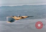 Standbild N-9M-Flugzeug Harper Dry Lake California USA, 1944, aus Sekunde 26 historischem Filmmaterial Videoclip 65675034462