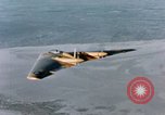 Standbild N-9M-Flugzeug Harper Dry Lake California USA, 1944, aus Sekunde 31 historischem Filmmaterial Videoclip 65675034462