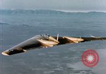 Standbild N-9M-Flugzeug Harper Dry Lake California USA, 1944, aus Sekunde 40 historischem Filmmaterial Videoclip 65675034462