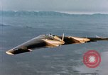 Standbild N-9M-Flugzeug Harper Dry Lake California USA, 1944, aus Sekunde 41 historischem Filmmaterial Videoclip 65675034462