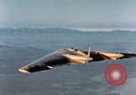 Standbild N-9M-Flugzeug Harper Dry Lake California USA, 1944, aus Sekunde 43 historischem Filmmaterial Videoclip 65675034462