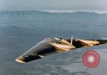 Standbild N-9M-Flugzeug Harper Dry Lake California USA, 1944, aus Sekunde 45 historischem Filmmaterial Videoclip 65675034462