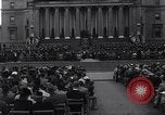 Standbild Menschen während der Andacht New York United States USA, 1948, aus Sekunde 4 historischem Filmmaterial Videoclip 65675034484
