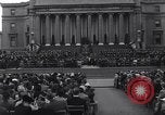 Standbild Menschen während der Andacht New York United States USA, 1948, aus Sekunde 8 historischem Filmmaterial Videoclip 65675034484