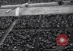 Standbild Menschen während der Andacht New York United States USA, 1948, aus Sekunde 31 historischem Filmmaterial Videoclip 65675034484