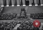Standbild Menschen während der Andacht New York United States USA, 1948, aus Sekunde 59 historischem Filmmaterial Videoclip 65675034484