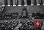 Standbild Menschen während der Andacht New York United States USA, 1948, aus Sekunde 62 historischem Filmmaterial Videoclip 65675034484