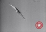 Standbild XB-35 Nurflügler-Flugzeugtest California United States USA, 1946, aus Sekunde 57 historischem Filmmaterial Videoclip 65675034485